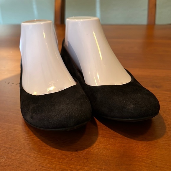 Vionic Hannah ballet flat. Size 7 - Picture 4 of 6